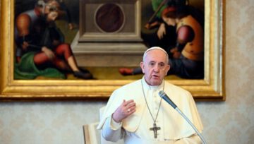 Trecho da entrevista com Papa Francisco:"A comunhão não é um prêmio para os perfeitos"